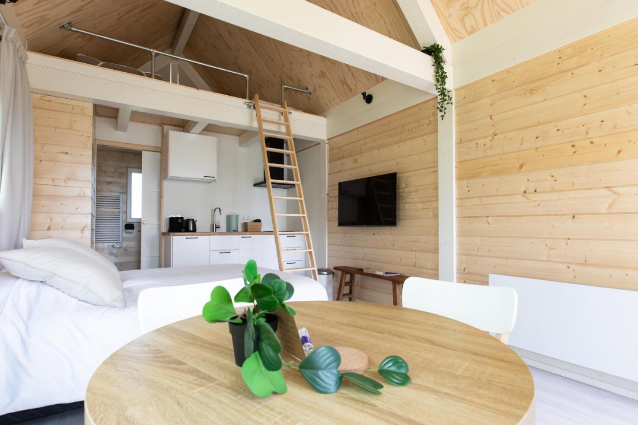 Апартаменти Tiny House - Optioneel Met Hottub Доккюм Екстер'єр фото